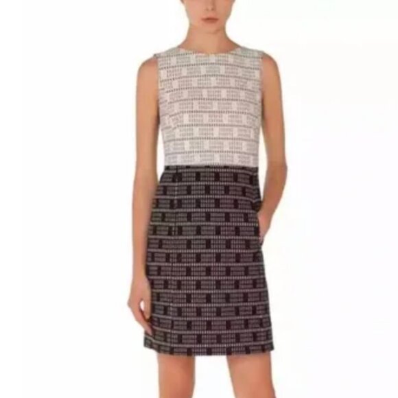 AKRIS Punto Lace Jacquard Sheath Dress in Black sz 6 - Picture 1 of 6
